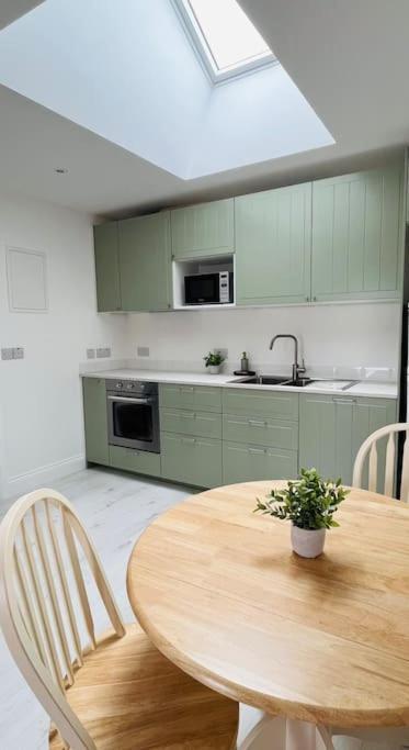 Private Apartment One On Lough Corrib, Oughterard Galway Zewnętrze zdjęcie